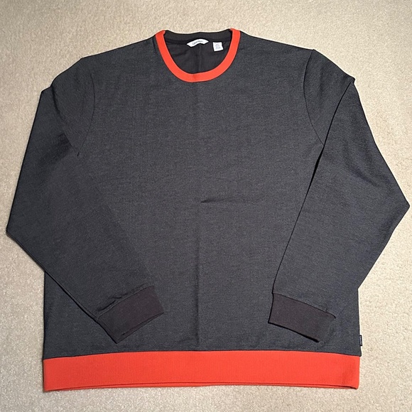 Calvin Klein Other - Calvin Klein Crewneck Sweater